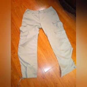 Under Armour Men's Hiking/ Biking Cargo Pant ( size: 36x 34)